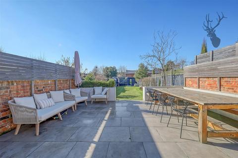 undefined, Hill Road, Chelmsford