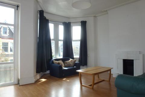 2 bedroom flat to rent, Hendy Street, Cardiff CF23