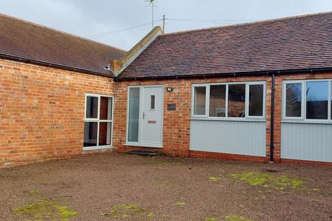 2 bedroom barn conversion to rent, Hindlip, Worcester, Worcestershire