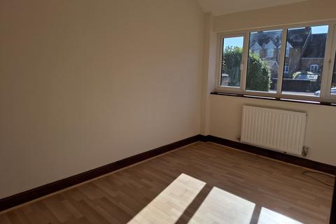 2 bedroom barn conversion to rent, Hindlip, Worcester, Worcestershire