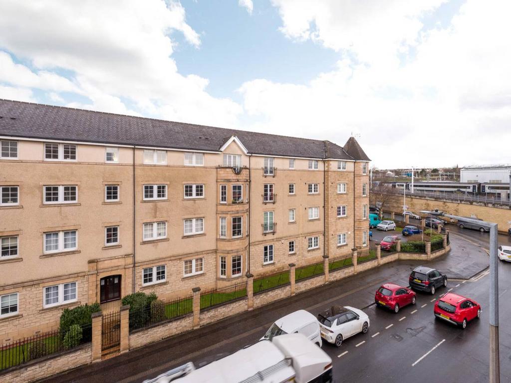 72816 Russell Road-0