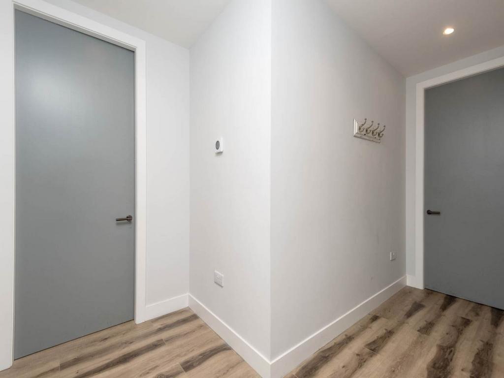 72816 Russell Road-0