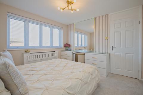 3 bedroom detached house for sale, Greenfield Road, Ramsgate, CT12