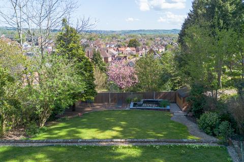 undefined, The Brambles, Surrey GU7
