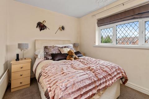 30 Coldstream Close, Warrington, WA2 0LL