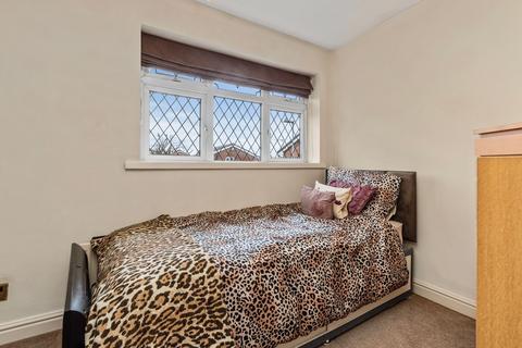 30 Coldstream Close, Warrington, WA2 0LL