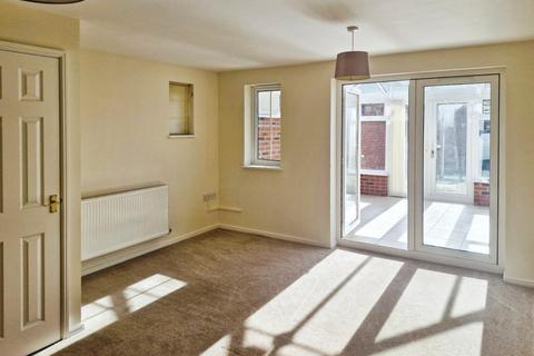 2 bedroom house to rent, Mellor Drive, Alrewas, Burton-On-Trent