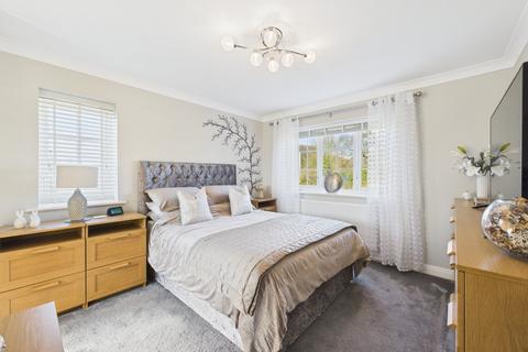 8 Mere Close, Rushwick, Worcester, WR2 5TY