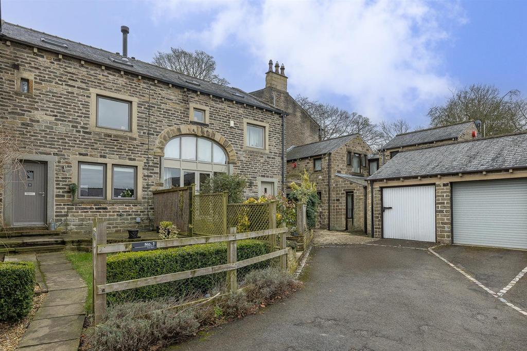 Driveway/garage