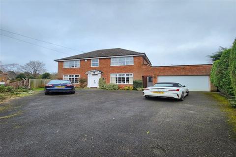 1 bedroom in a house share to rent, St. Huberts Close, Gerrards Cross, SL9