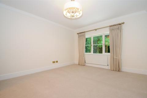 5 bedroom detached house to rent, St Davids Drive, Wentworth Gate, Englefield Green, Surrey, TW20