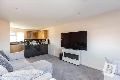 2 bedroom apartment for sale, Alderney Gardens, Wickford, Essex, SS11