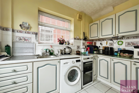 3 bedroom semi-detached house for sale, Wharfedale Road, Reddish, Stockport, SK5