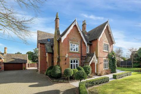 6 bedroom detached house for sale, Stafford Road, Weston, Stafford, Staffordshire, ST18, Stafford ST18