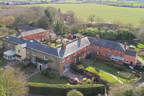 3 bedroom terraced house for sale, Lythwood Hall, Bayston Hill, Shrewsbury