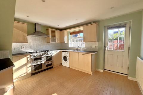 3 bedroom end of terrace house for sale, Merrick Close, Stevenage