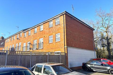 3 bedroom end of terrace house for sale, Merrick Close, Stevenage