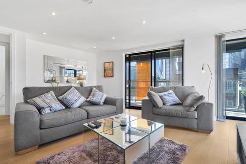 Sloane Apartments, Aldgate East E1
