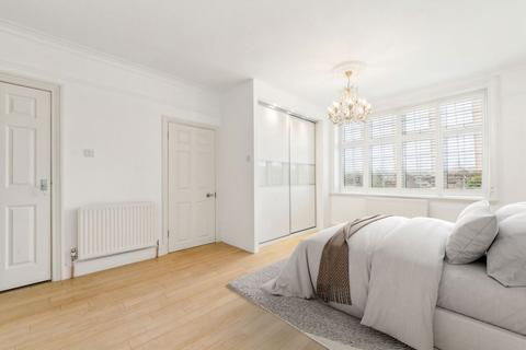 11 Walpole Road, Surbiton, KT6 6BU