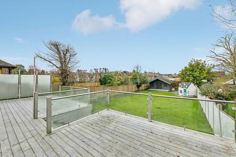 11 Walpole Road, Surbiton, KT6 6BU