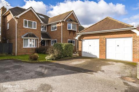 6 bedroom detached house for sale, Viables Lane, Basingstoke, Hampshire, RG22