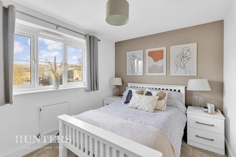 34 Lockside, Littleborough, OL15 0HX