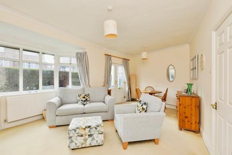 2 bedroom end of terrace house for sale, Smithy Wood Crescent, Woodseats, Sheffield, S8 0NT