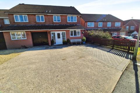 3 bedroom semi-detached house for sale, Heol Castell Coety, Bridgend