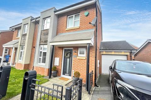 3 bedroom semi-detached house for sale, Lynwood Way, Cleadon Vale, South Shields, Tyne and Wear, NE34 8DA