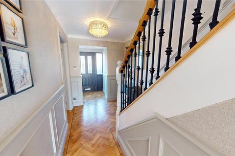 15 Curlew Crescent, Basildon, SS16 5HR