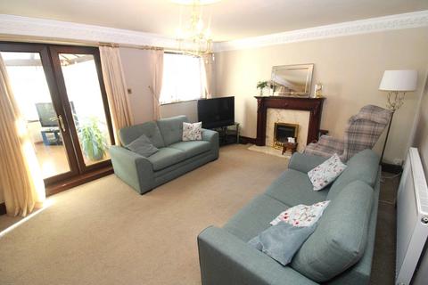 4 bedroom detached house for sale, Greenfoot Lane, Barnsley