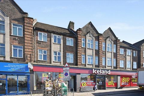 2 bedroom flat for sale, Chartley Parade, Neasden, NW2