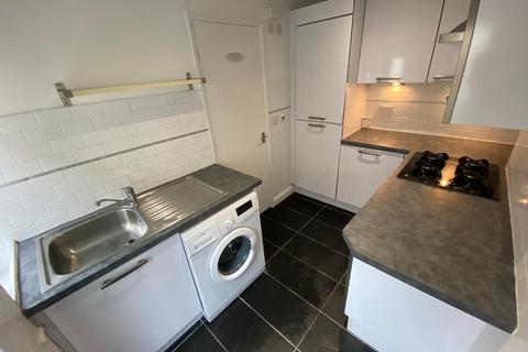 2 bedroom apartment to rent, Kingsland Road, Canton, Cardiff