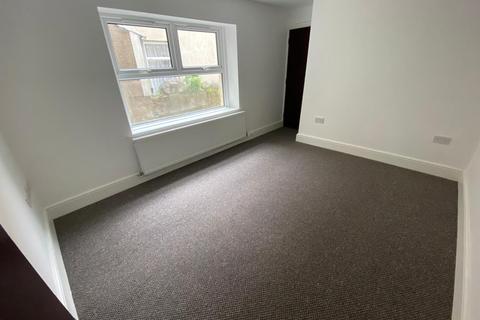 2 bedroom apartment to rent, Kingsland Road, Canton, Cardiff