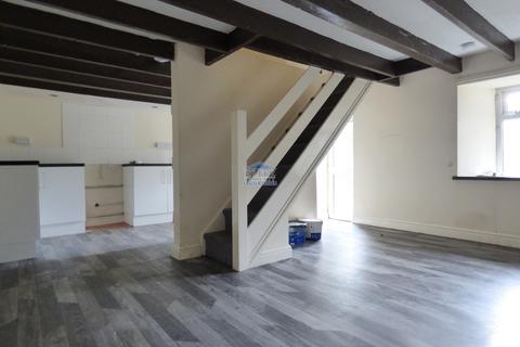 3 bedroom terraced house for sale, Commercial Street, Nantymoel, Bridgend. CF32 7NW