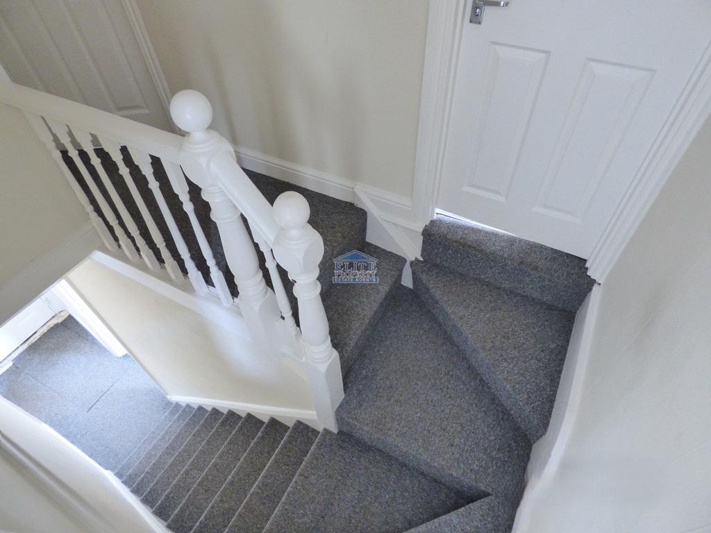 1st Floor Landing