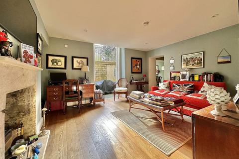 1 bedroom flat for sale, Sydney Place, Bath