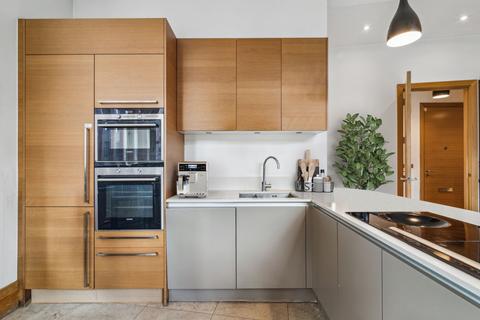 2 bedroom apartment for sale, Leman Street, London E1