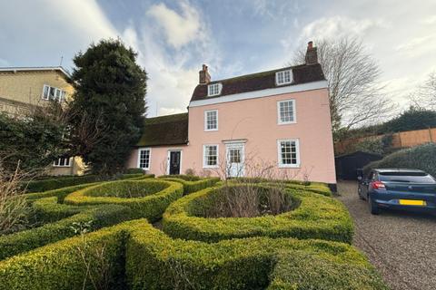 5 bedroom detached house for sale, 100 Station Road, Sawbridgeworth CM21