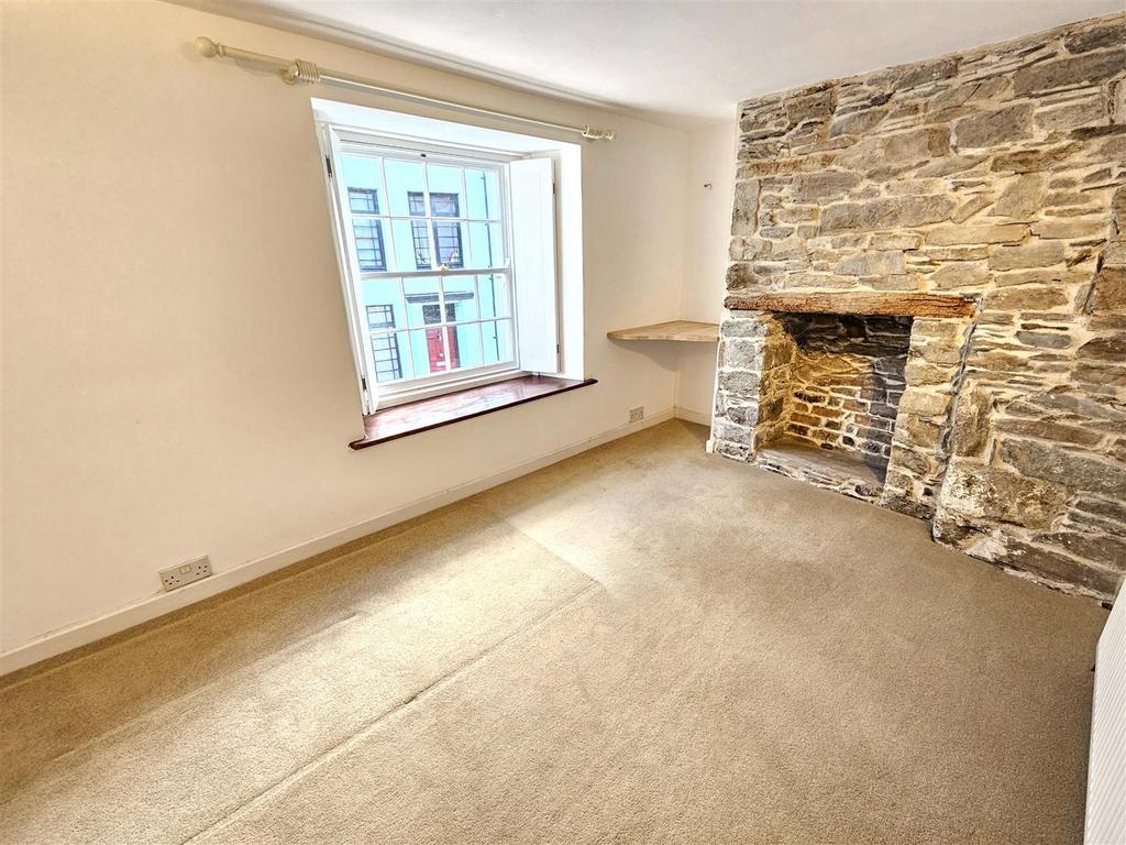 Bedroom 3.jpg