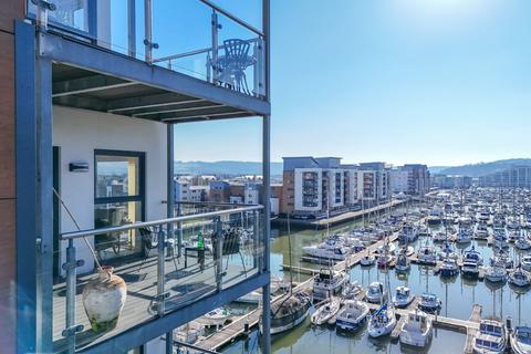 2 bedroom apartment for sale, Newfoundland Way, Portishead, Bristol, Somerset, BS20