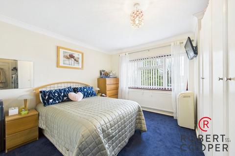 4 bedroom semi-detached house for sale, Field End Road, Eastcote, HA4