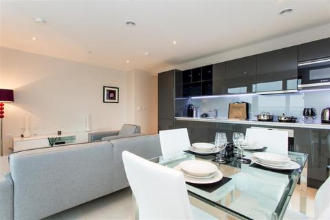 2 bedroom apartment to rent, Glasshouse Gardens, Westfield Ave, E20