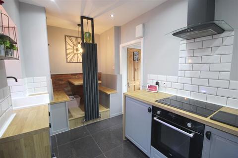 3 bedroom terraced house for sale, Sunnybank Street, Sowerby Bridge HX6