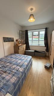 1 bedroom flat to rent, Green Lane, Ilford, Essex, IG1
