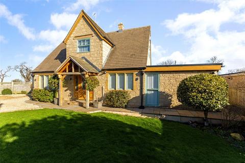 4 bedroom detached house for sale, Evesham Road, Weston-Subedge, Chipping Campden, Gloucestershire, GL55