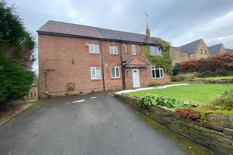 5 bedroom detached house to rent, Kirkroyds Lane, New Mill