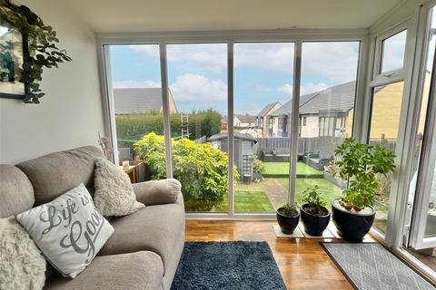 2 bedroom semi-detached house for sale, Woodside Gardens, Dunston, NE11