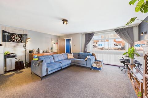 15a Erith Road, Belvedere, DA17 6HB
