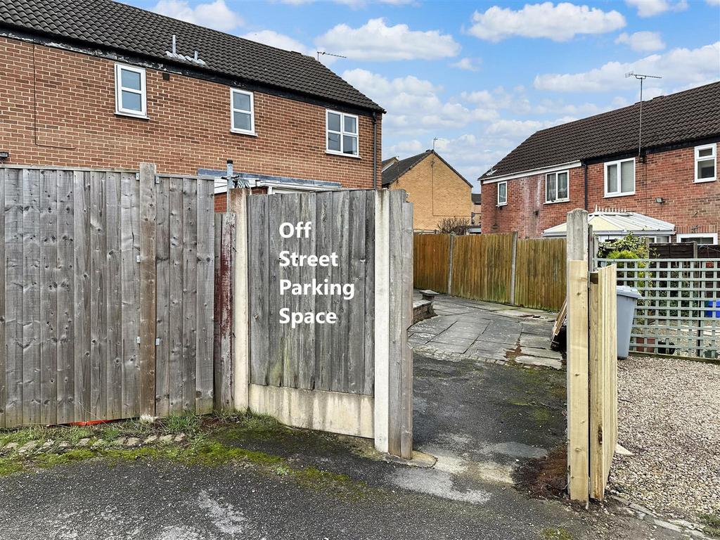 Off-Street Parking Available 192